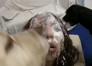 Japanese teen tries sloppy oral perversions with a dog